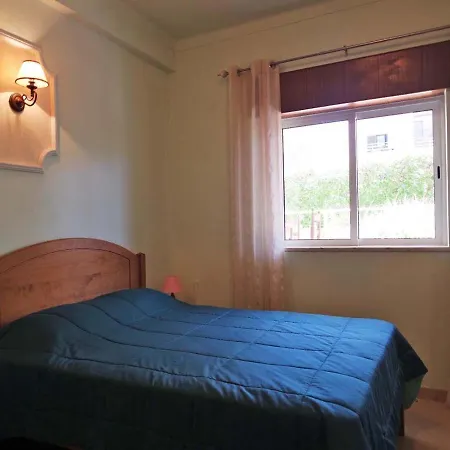 A10 - Silence Ground-floor And Pool * Lagos